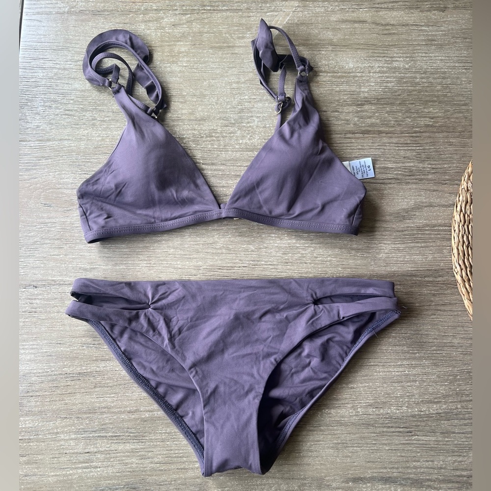 L*Space  woman’s 2 piece bikini set swimsuit